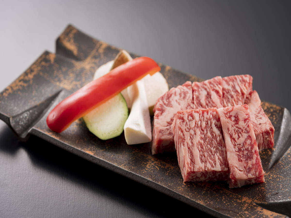 牛肉３種食べ比べ